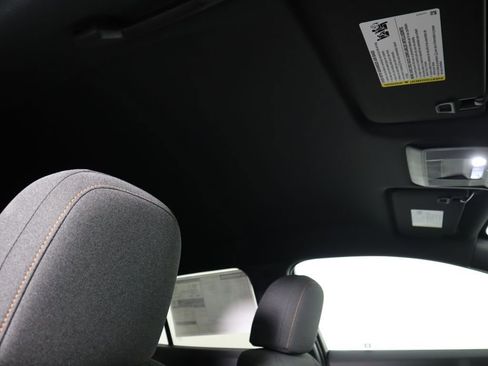 New 2026 Honda Prologue EX image 19