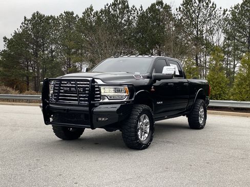 Used 2023 RAM 2500 Limited image 13