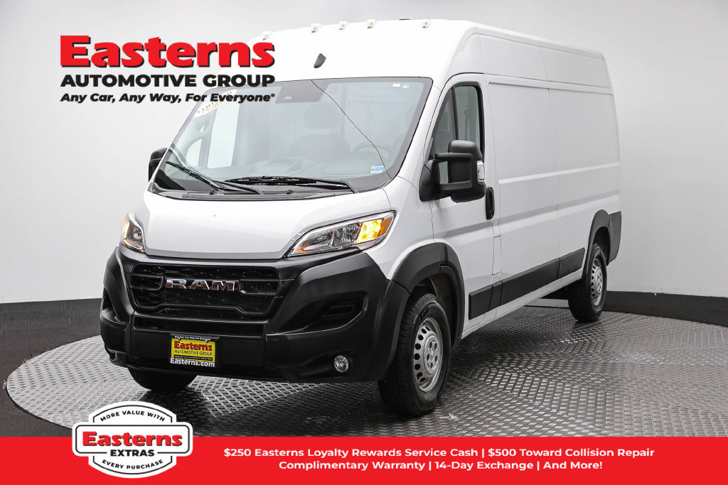 Used 2025 RAM ProMaster 2500 w/ Convenience Group FWD image 1