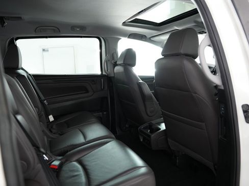 Used 2018 Honda Odyssey EX-L image 34