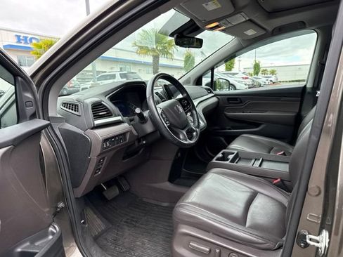 Used 2018 Honda Odyssey EX-L image 13