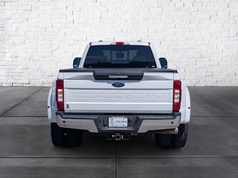 Used 2022 Ford F350 Lariat w/ Lariat Value Package AWD/4WD image 6