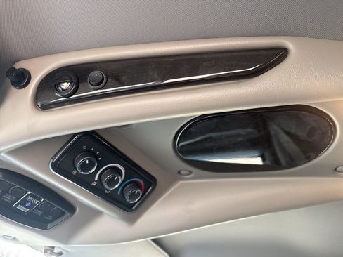 New 2025 GMC Savana 2500 Extended w/ Driver Convenience Package RWD image 33