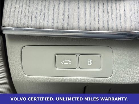 Certified 2023 Volvo XC90 T8 Plus AWD/4WD image 20