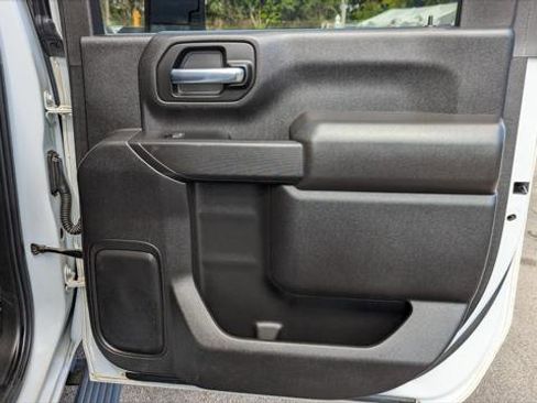 Used 2023 GMC Sierra 2500 Pro w/ Convenience Package image 19