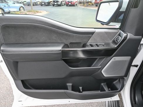 Certified 2023 Ford F150 Platinum w/ Equipment Group 701A High image 17