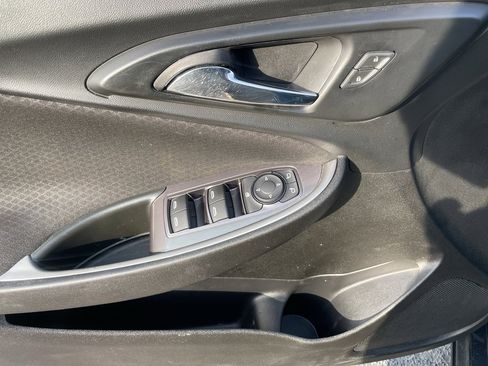 Certified 2021 Chevrolet Malibu LS image 13