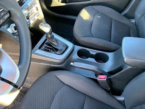 Used 2020 Hyundai Elantra SEL w/ Cargo Package (C1) image 13