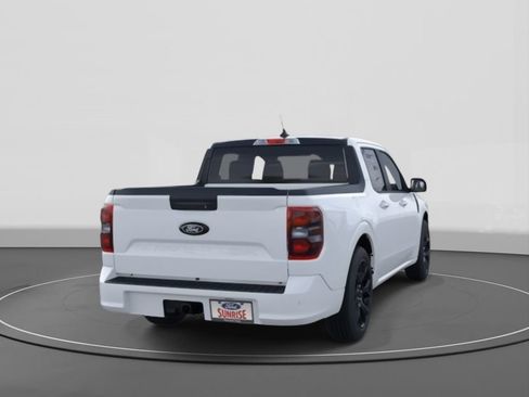 New 2025 Ford Maverick Lobo image 8