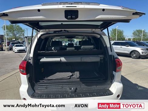 Used 2014 Toyota Sequoia Limited AWD/4WD image 37