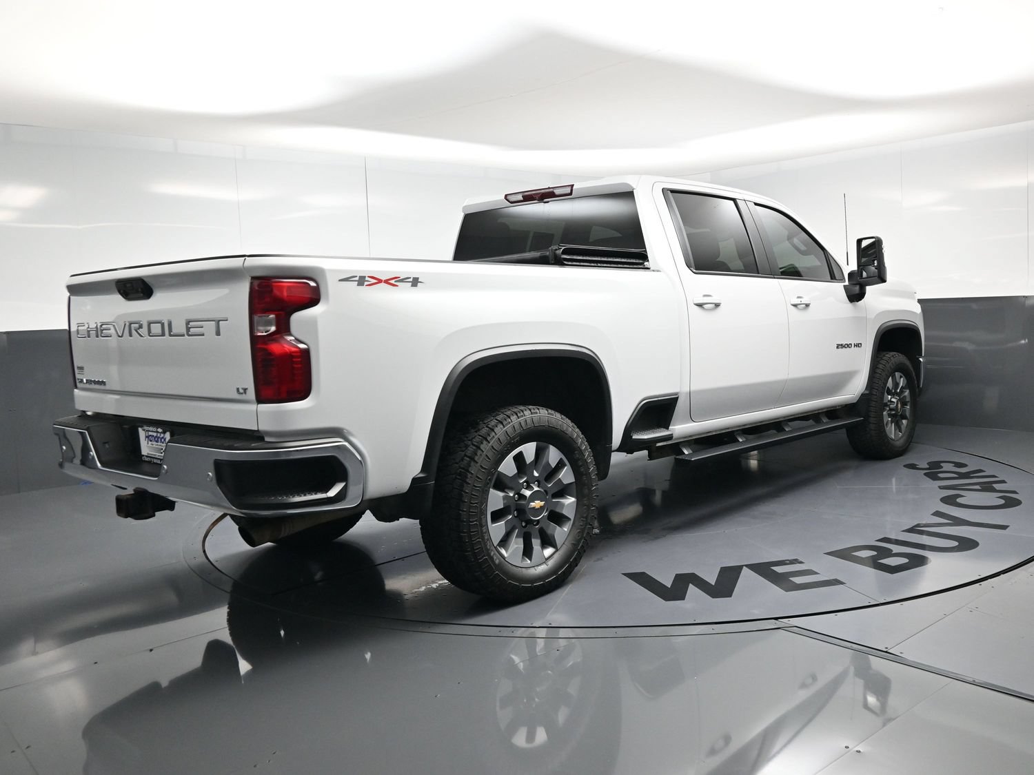 Used 2024 Chevrolet Silverado 2500 LT w/ All Star Edition AWD/4WD image 9