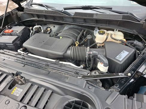 Used 2020 Chevrolet Silverado 1500 Custom w/ Custom Value Package image 27