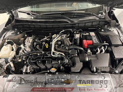 Used 2025 Nissan Altima 2.5 SV FWD image 25