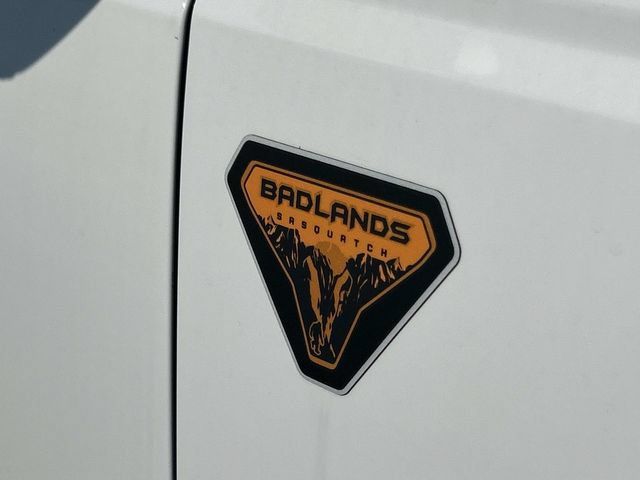 Used 2025 Ford Bronco Badlands AWD/4WD image 5