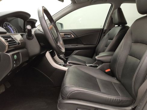 Used 2017 Honda Accord EX-L image 17