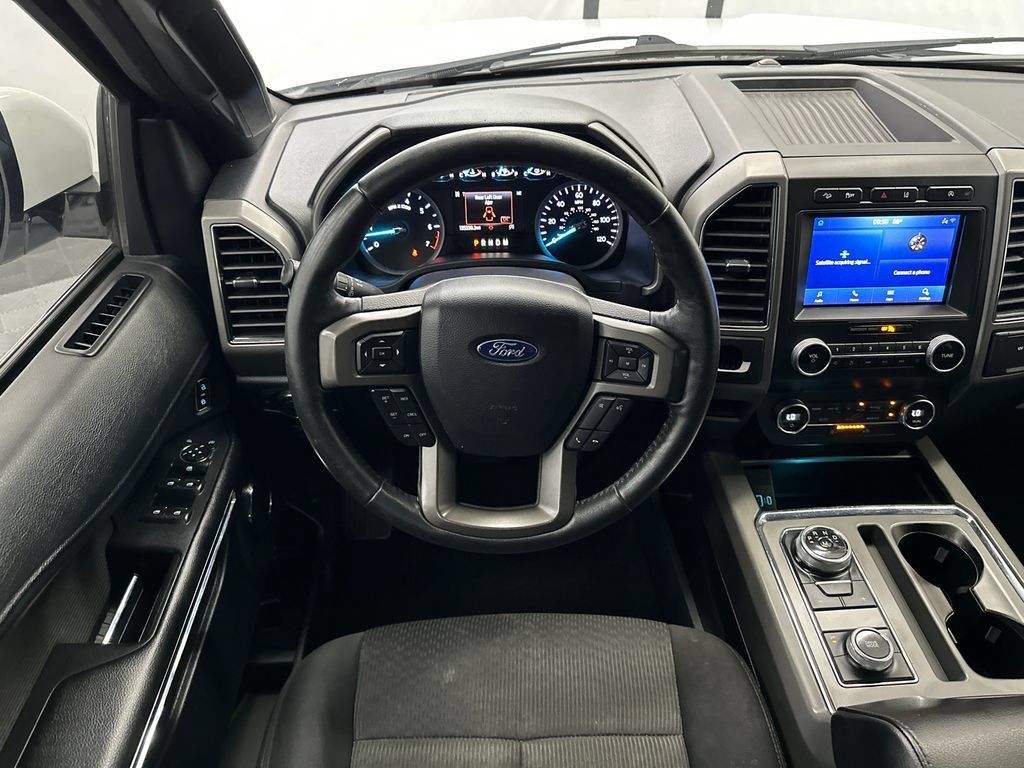 Used 2020 Ford Expedition XLT AWD/4WD image 23