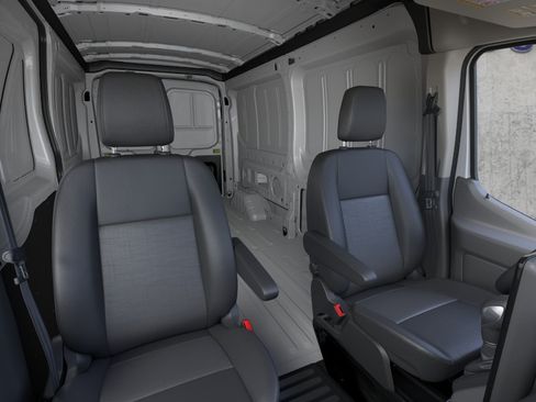 New 2026 Ford Transit 250 148 Medium Roof RWD image 10