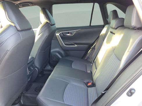 Certified 2025 Toyota RAV4 XSE image 17