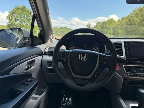 Used 2017 Honda Pilot EX-L image 34