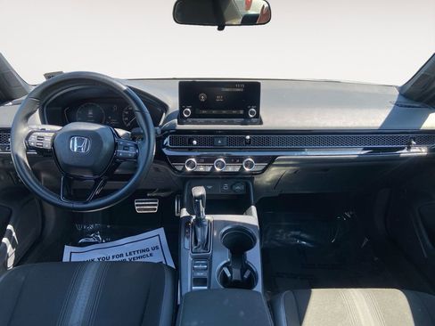 Used 2023 Honda Civic Sport image 10