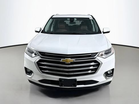 Used 2019 Chevrolet Traverse High Country AWD/4WD image 2