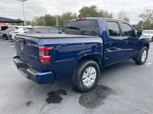 Used 2022 Nissan Frontier SV w/ Technology Package image 5