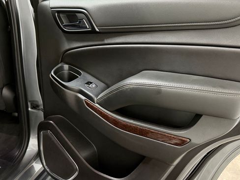 Used 2020 GMC Yukon SLT AWD/4WD image 45