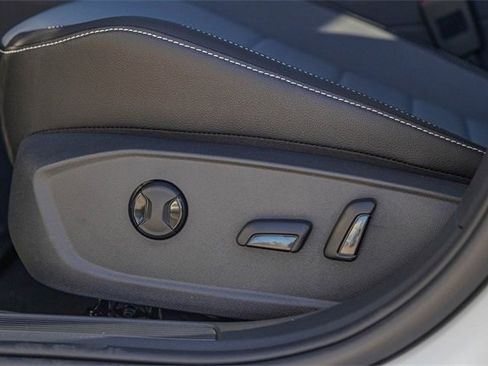 New 2026 Volkswagen Jetta SE image 17