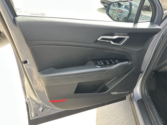 Certified 2023 Kia Sportage EX FWD image 4