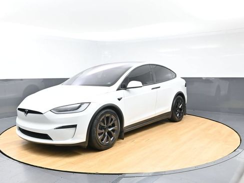 Used 2024 Tesla Model X AWD/4WD image 5