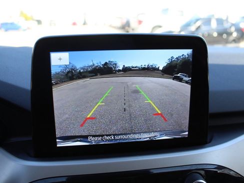 Used 2020 Ford Escape SE image 5