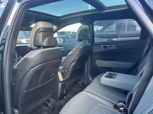 Used 2023 Kia Sportage X-Line w/ X-Line Premium Package image 7