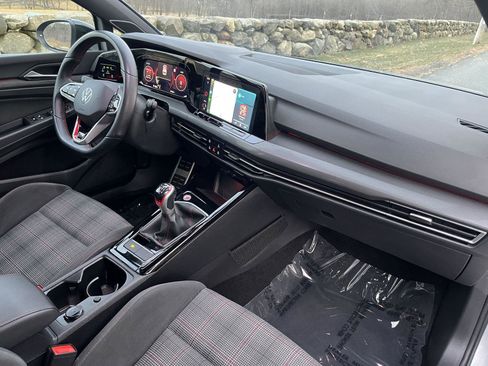 Used 2024 Volkswagen GTI SE image 30