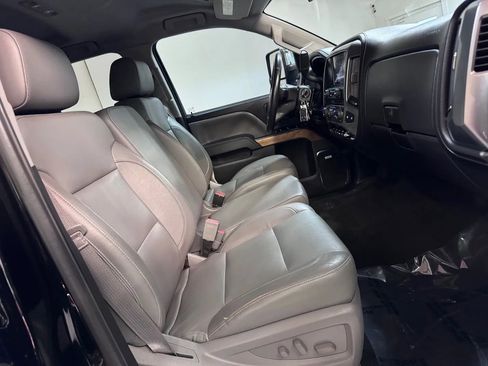 Used 2015 Chevrolet Silverado 2500 LTZ w/ LTZ Plus Package image 17