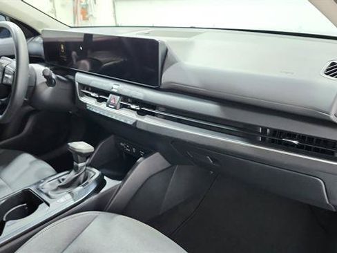 Used 2025 Kia K4 FWD image 23