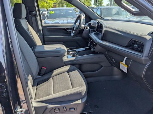 New 2026 Chevrolet Tahoe LS w/ Max Trailering Package AWD/4WD image 6
