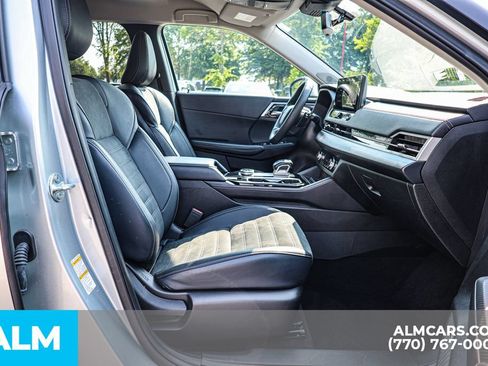 Used 2025 Mitsubishi Outlander SE FWD image 21