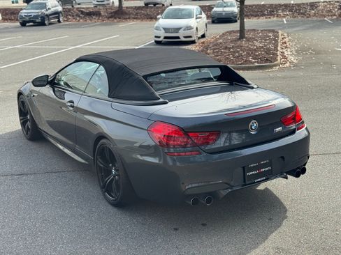 Used 2015 BMW M6 Convertible image 21