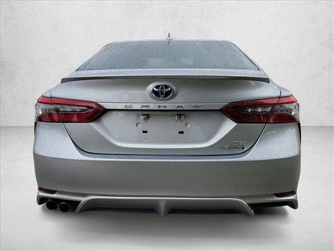 Used 2022 Toyota Camry XSE w/ Cold Weather Package FWD image 6
