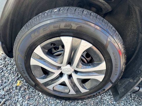 Used 2021 Toyota RAV4 LE AWD/4WD image 25