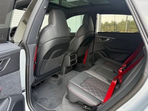 New 2026 Audi Q8 Prestige image 24