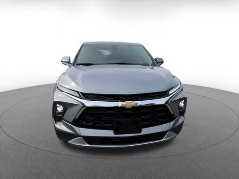 Used 2025 Chevrolet Blazer LT image 4
