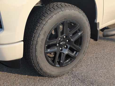 New 2026 Chevrolet Silverado 1500 RST w/ RST Select Package image 2