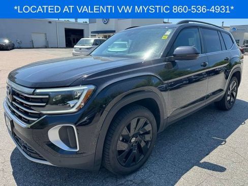 Certified 2024 Volkswagen Atlas SE AWD/4WD image 1