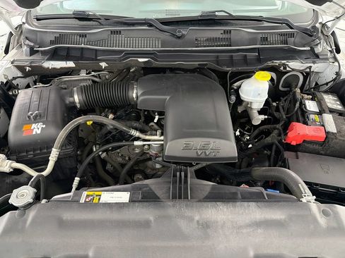 Used 2021 RAM 1500 Tradesman w/ Tradesman SXT Package AWD/4WD image 27
