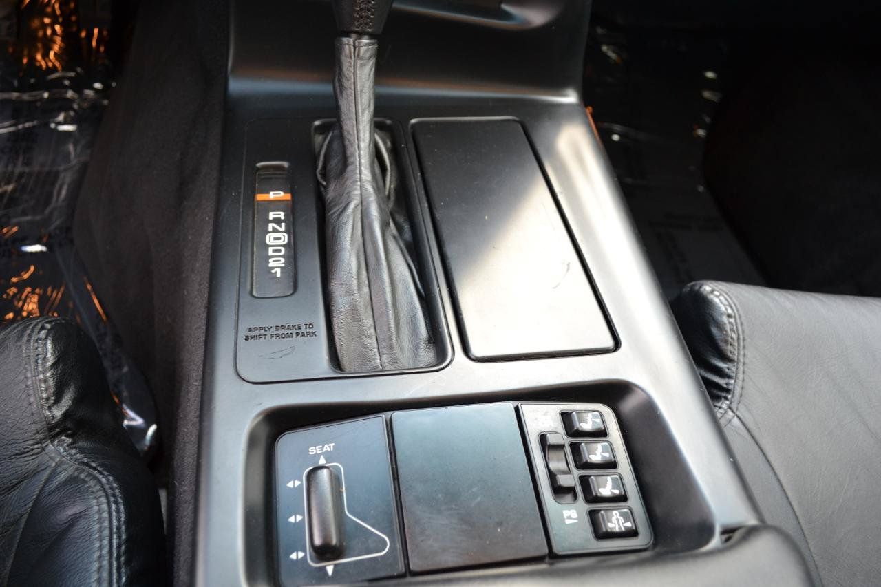 Used 1996 Chevrolet Corvette Coupe RWD image 22