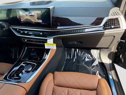 New 2026 BMW X5 sDrive40i w/ Climate Comfort Package image 18