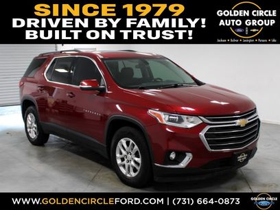 Used 2021 Chevrolet Traverse LT
