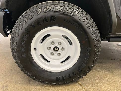 Used 2025 Ford Bronco Heritage Edition image 29