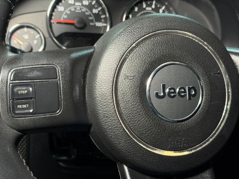 Used 2014 Jeep Wrangler Sahara AWD/4WD image 25
